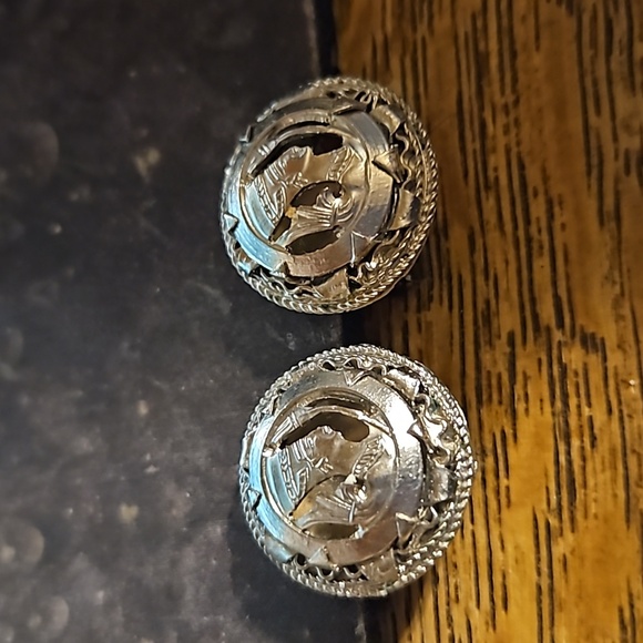 Jewelry - Vintage Silvertone Egyptian Revival Pharoah Clip Earrings